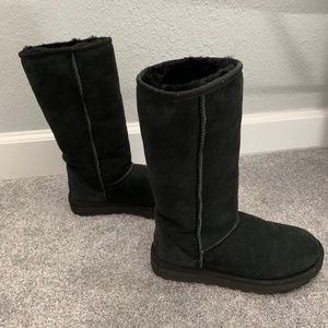 Classic Tall Black Uggs- Size 6